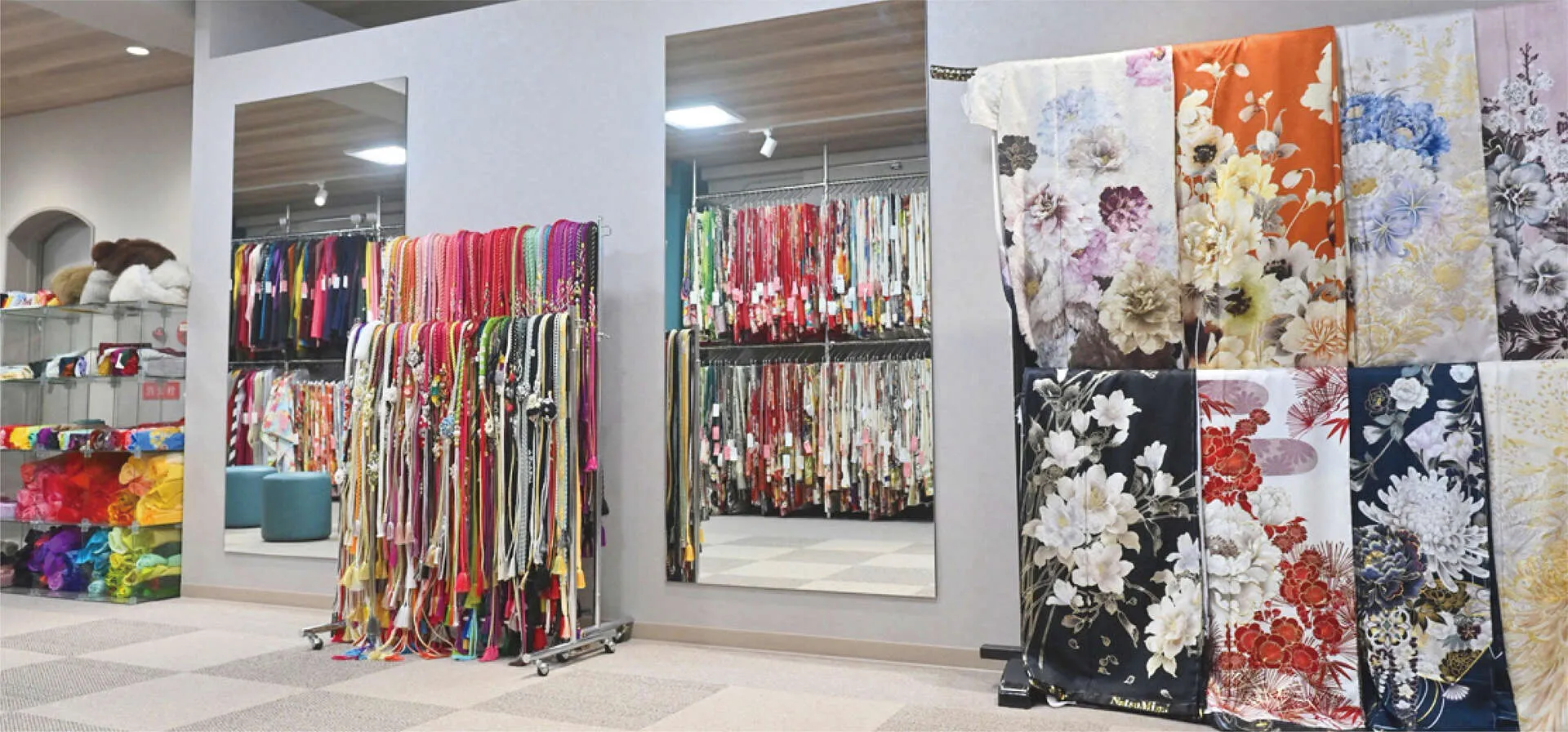 3F衣裳展示場その１